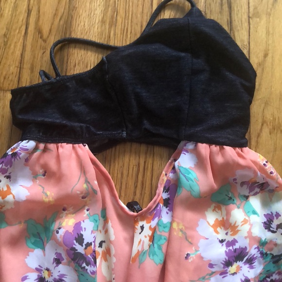 Floral Dress with Side Cut-Outs - Picture 4 of 5